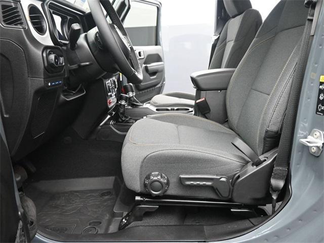 new 2025 Jeep Wrangler car, priced at $56,164