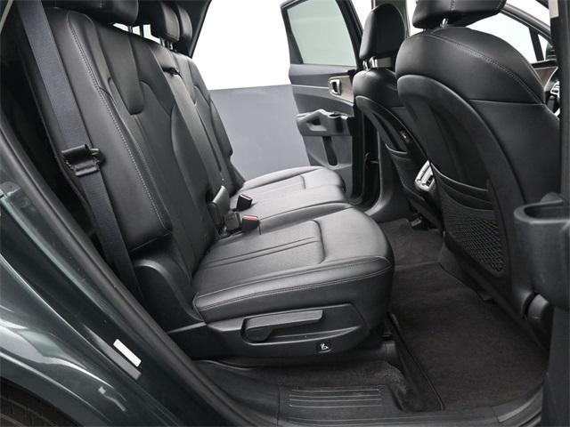 used 2022 Kia Sorento car, priced at $26,995
