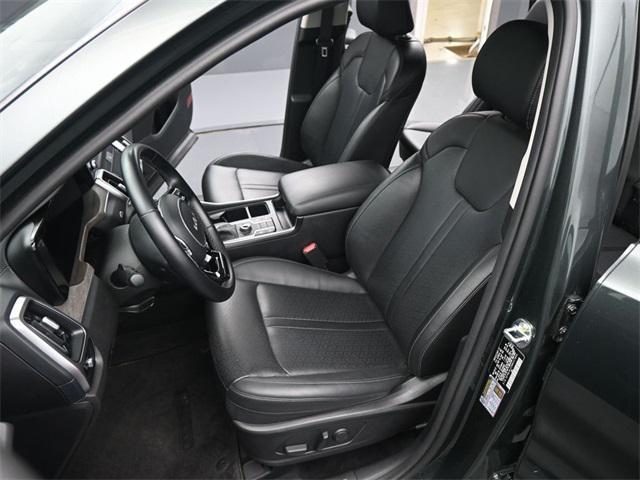 used 2022 Kia Sorento car, priced at $26,995