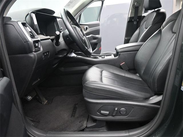 used 2022 Kia Sorento car, priced at $26,995