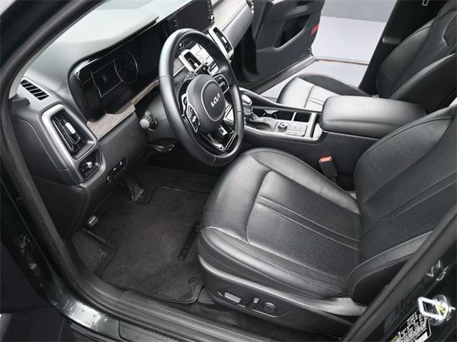 used 2022 Kia Sorento car, priced at $26,995