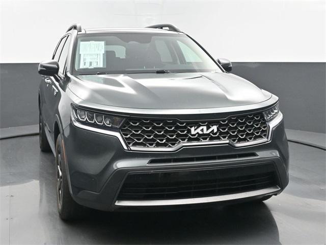 used 2022 Kia Sorento car, priced at $26,995