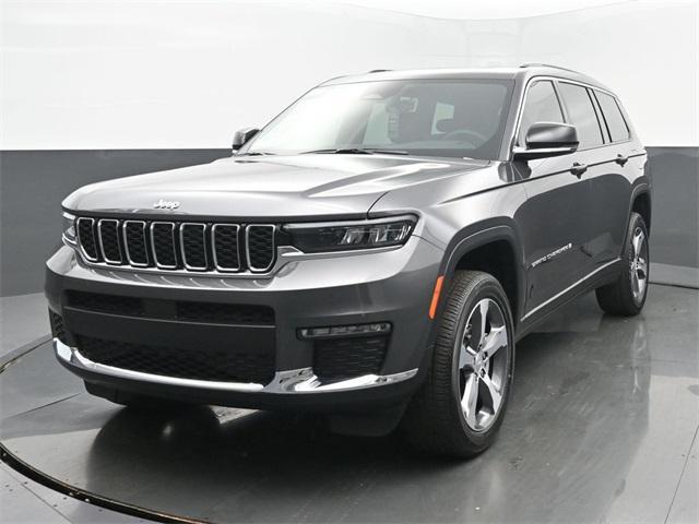 new 2025 Jeep Grand Cherokee L car, priced at $51,662