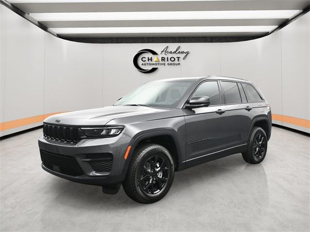 new 2025 Jeep Grand Cherokee car, priced at $42,700