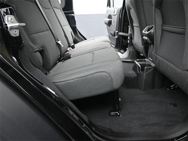 new 2025 Jeep Wrangler car, priced at $43,936