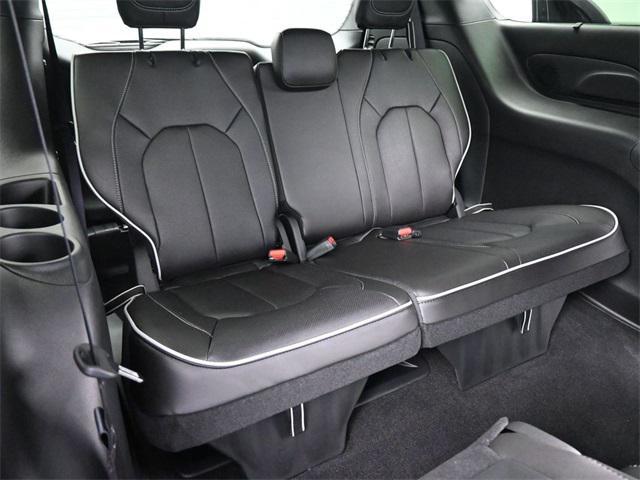 new 2026 Chrysler Pacifica car, priced at $57,345