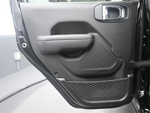 new 2025 Jeep Wrangler car, priced at $60,338