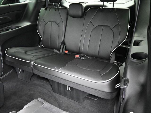 new 2025 Chrysler Pacifica car, priced at $50,958
