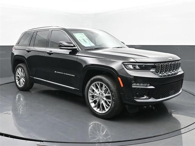 used 2025 Jeep Grand Cherokee car, priced at $55,995
