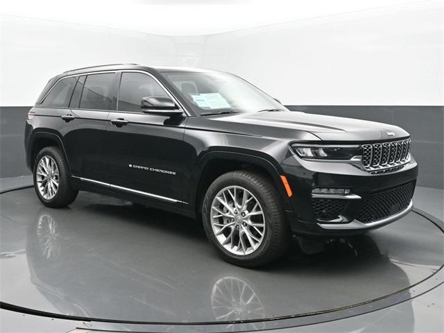 used 2025 Jeep Grand Cherokee car, priced at $53,995