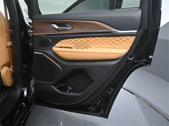 used 2025 Jeep Grand Cherokee car, priced at $55,995