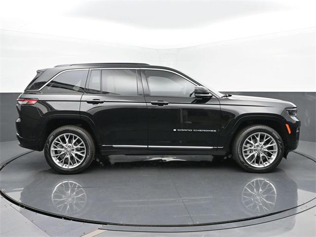 used 2025 Jeep Grand Cherokee car, priced at $55,995