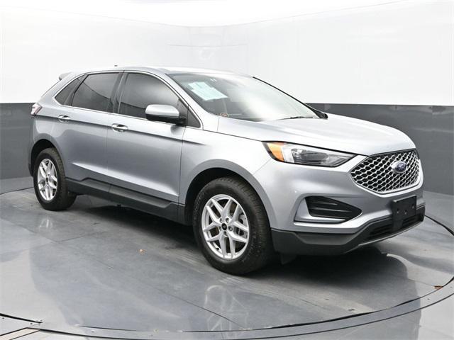 used 2024 Ford Edge car, priced at $26,995