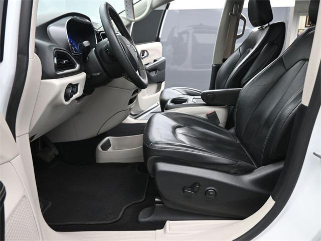 used 2022 Chrysler Pacifica car, priced at $21,995