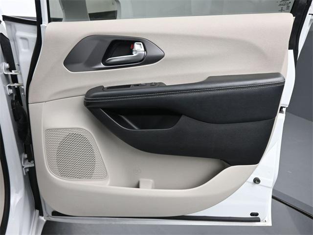 used 2022 Chrysler Pacifica car, priced at $21,995