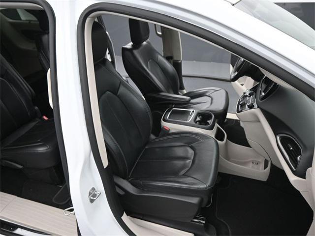 used 2022 Chrysler Pacifica car, priced at $21,995