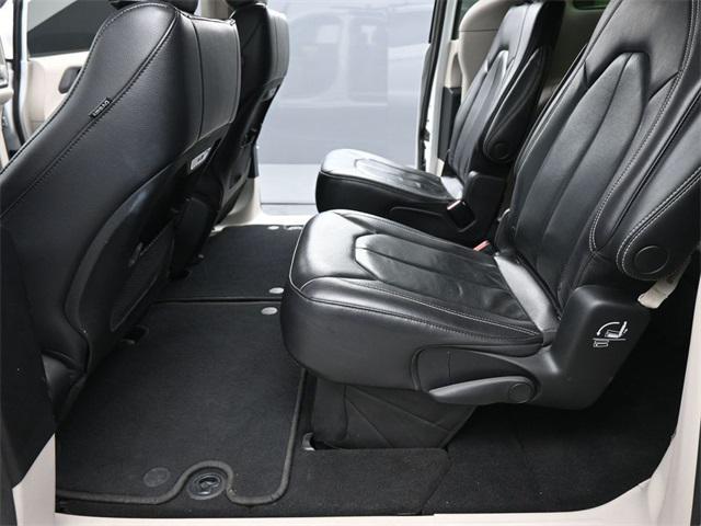 used 2022 Chrysler Pacifica car, priced at $21,995