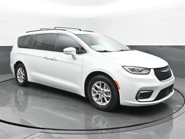 used 2022 Chrysler Pacifica car, priced at $21,995