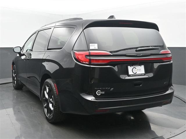 new 2026 Chrysler Pacifica car, priced at $44,890