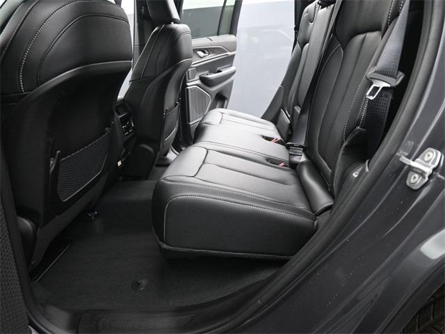 new 2025 Jeep Grand Cherokee car, priced at $51,846