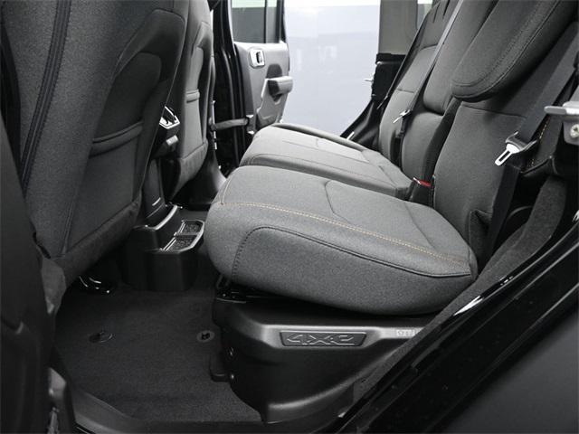 new 2025 Jeep Wrangler car, priced at $52,670