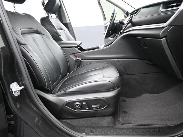 used 2022 Jeep Grand Cherokee L car, priced at $31,995