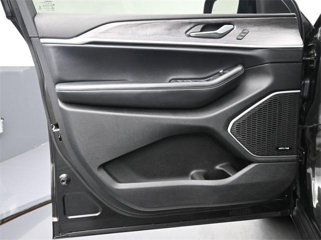 used 2022 Jeep Grand Cherokee L car, priced at $31,995