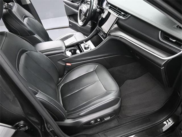 used 2022 Jeep Grand Cherokee L car, priced at $31,995