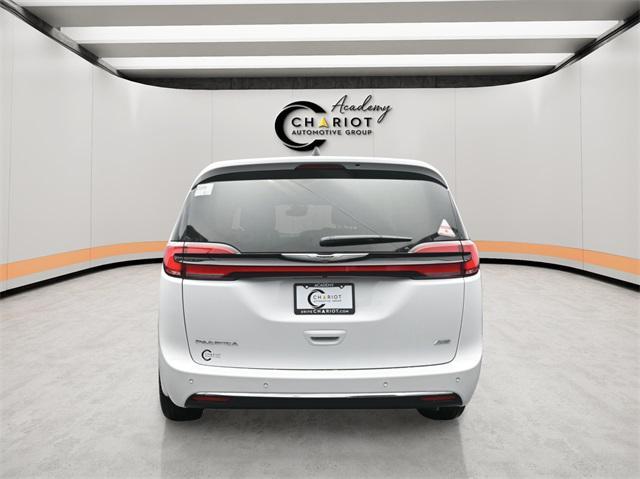 new 2025 Chrysler Pacifica car, priced at $51,560