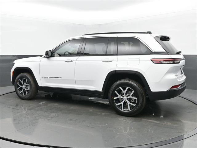 new 2025 Jeep Grand Cherokee car, priced at $52,046