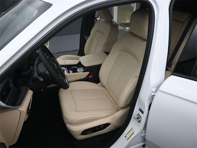 new 2025 Jeep Grand Cherokee car, priced at $52,046