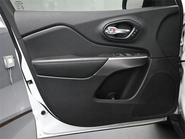 used 2021 Jeep Cherokee car, priced at $23,995