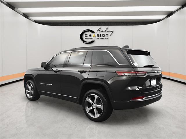 new 2024 Jeep Grand Cherokee car, priced at $45,456