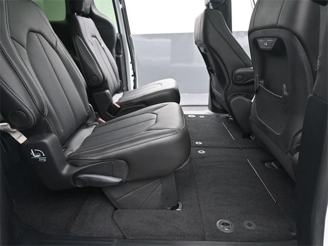 new 2026 Chrysler Pacifica car, priced at $43,375