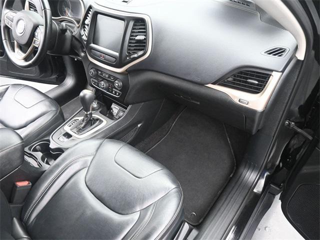 used 2017 Jeep Cherokee car, priced at $14,749