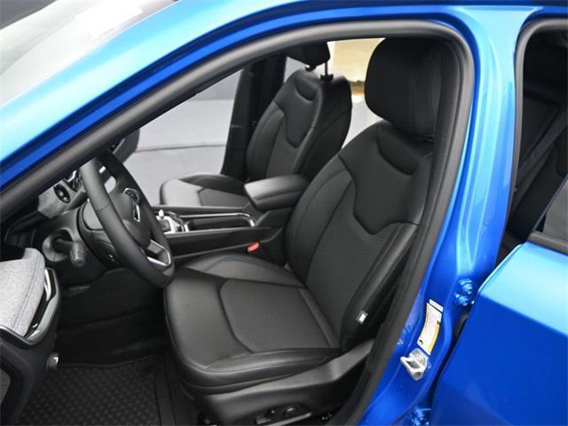 new 2025 Jeep Compass car, priced at $30,922