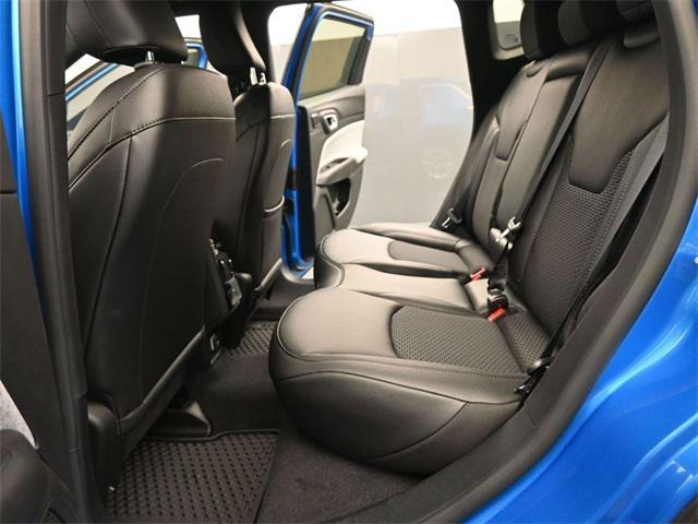 new 2025 Jeep Compass car, priced at $30,922