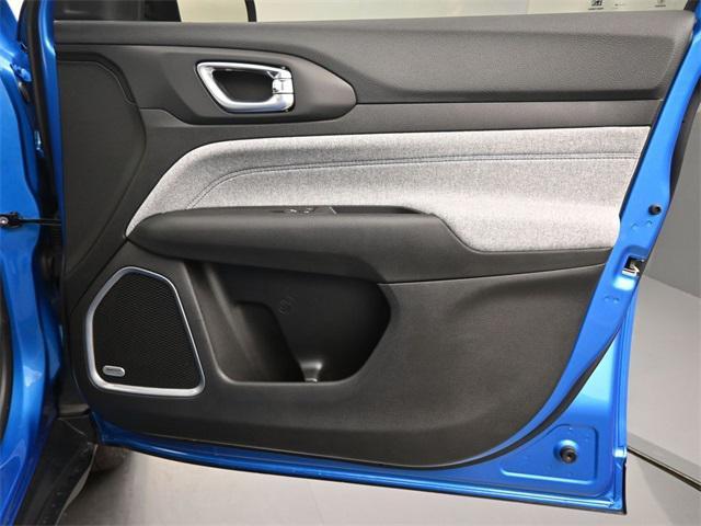new 2025 Jeep Compass car, priced at $30,922