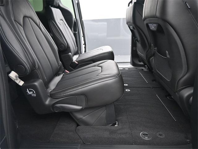 new 2026 Chrysler Pacifica car, priced at $42,628