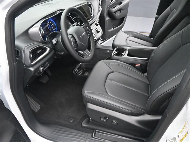 new 2026 Chrysler Pacifica car, priced at $42,628