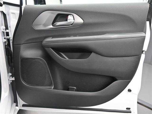 new 2026 Chrysler Pacifica car, priced at $42,628