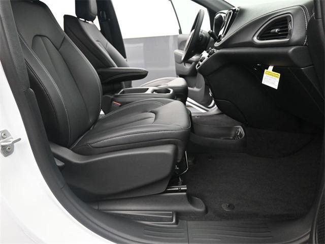 new 2026 Chrysler Pacifica car, priced at $42,628