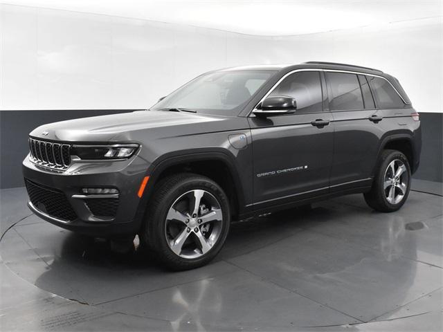 new 2024 Jeep Grand Cherokee car, priced at $53,865