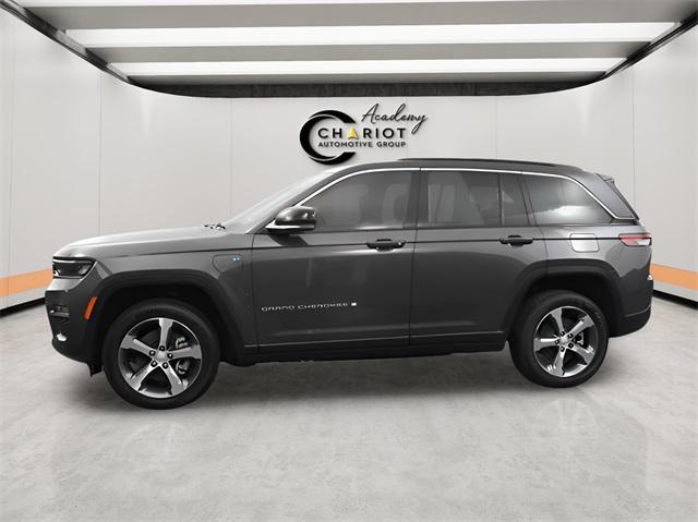 new 2024 Jeep Grand Cherokee car, priced at $52,044