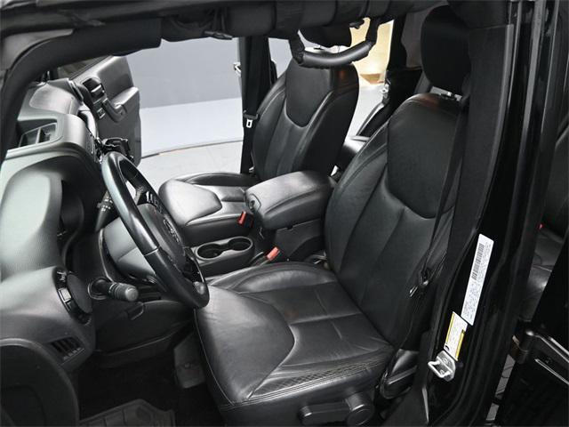 used 2015 Jeep Wrangler Unlimited car, priced at $19,995