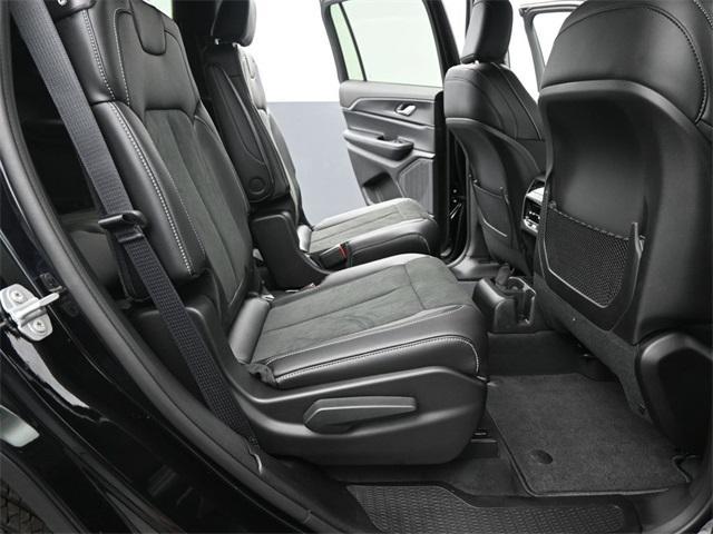 new 2025 Jeep Grand Cherokee L car, priced at $43,891