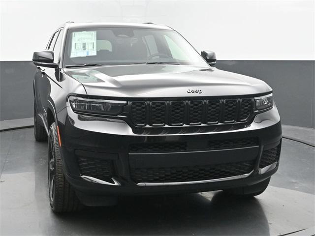 new 2025 Jeep Grand Cherokee L car, priced at $43,891