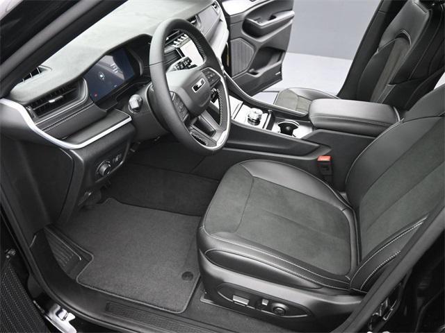 new 2025 Jeep Grand Cherokee L car, priced at $43,891