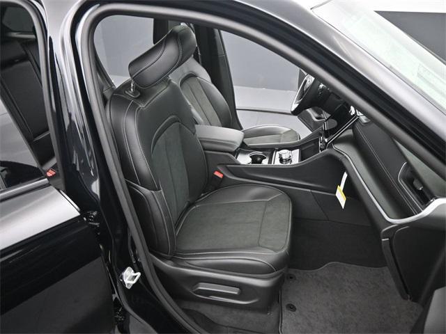 new 2025 Jeep Grand Cherokee car, priced at $43,630