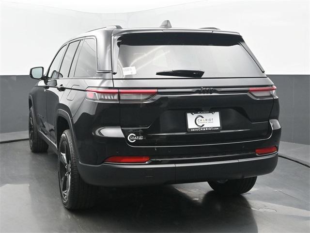 new 2025 Jeep Grand Cherokee car, priced at $43,630